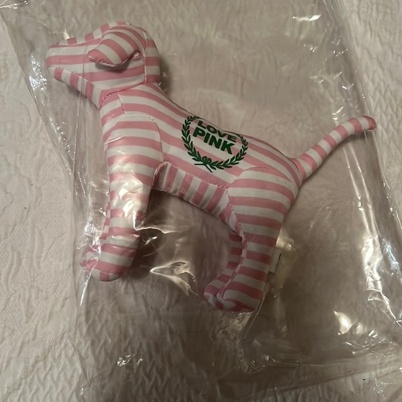 PINK Victoria's Secret Other - Pink VS | Most recent new Pink logo dog